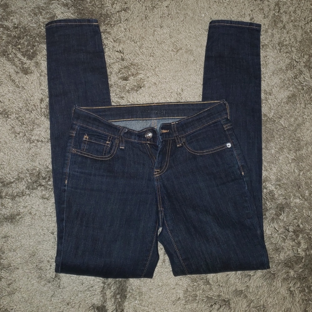 Old Navy Flirt Skinny Jeans